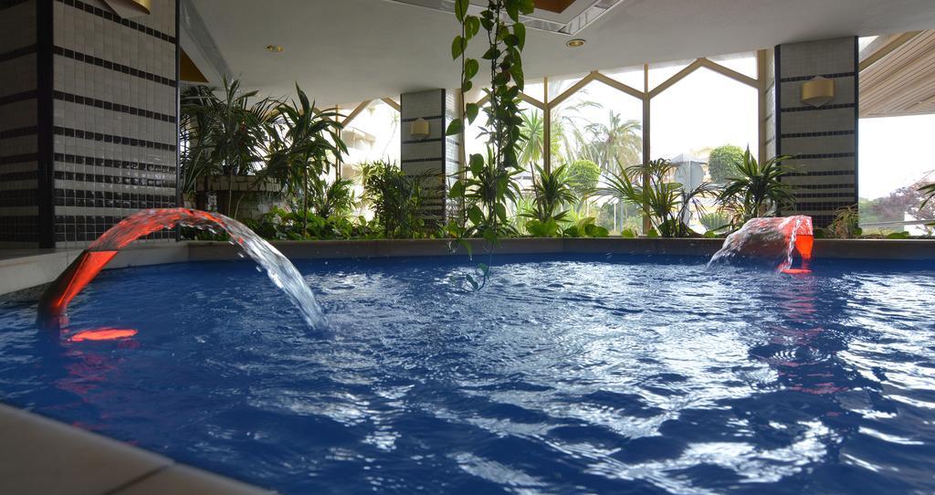 Clc Benal Beach Aparthotel Benalmádena Esterno foto