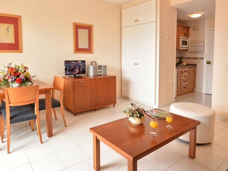 Clc Benal Beach Aparthotel Benalmádena Esterno foto
