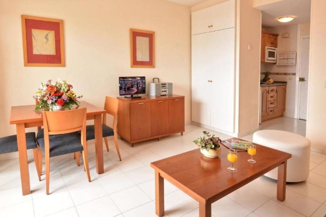 Clc Benal Beach Aparthotel Benalmádena Esterno foto